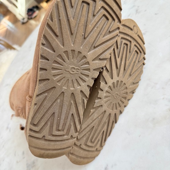 UGG Bailey Bow II Chestnut Suede Sheepskin Winter Boots Womens 10 1094312 - Picture 9 of 11